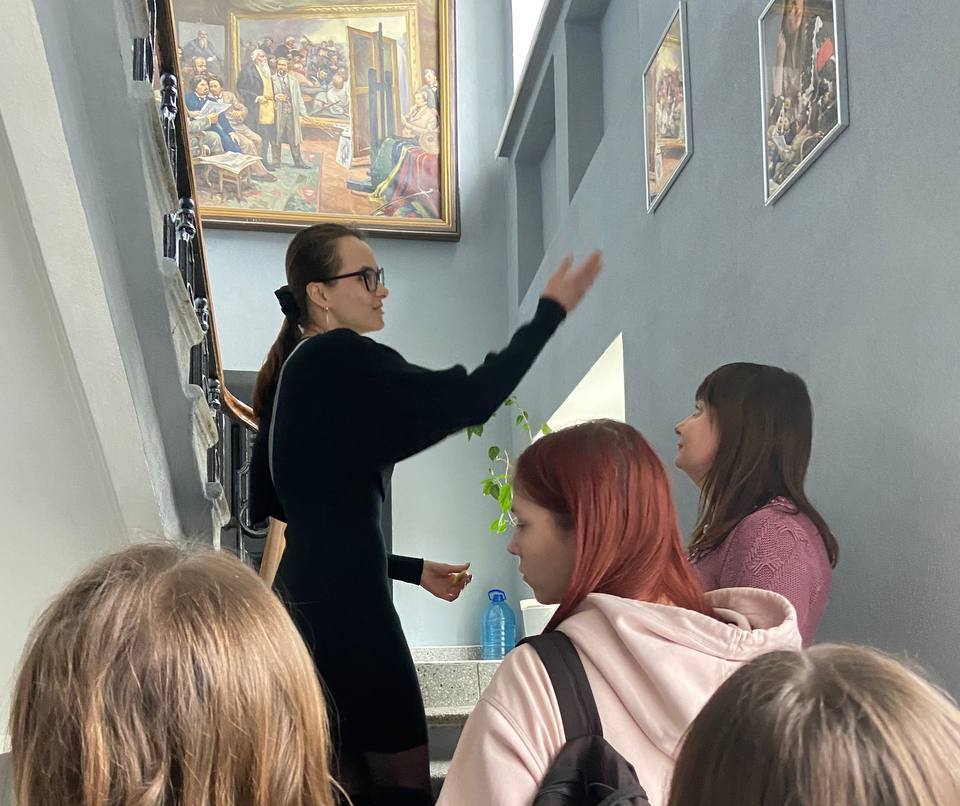 Цікава розповідь екскурсовода